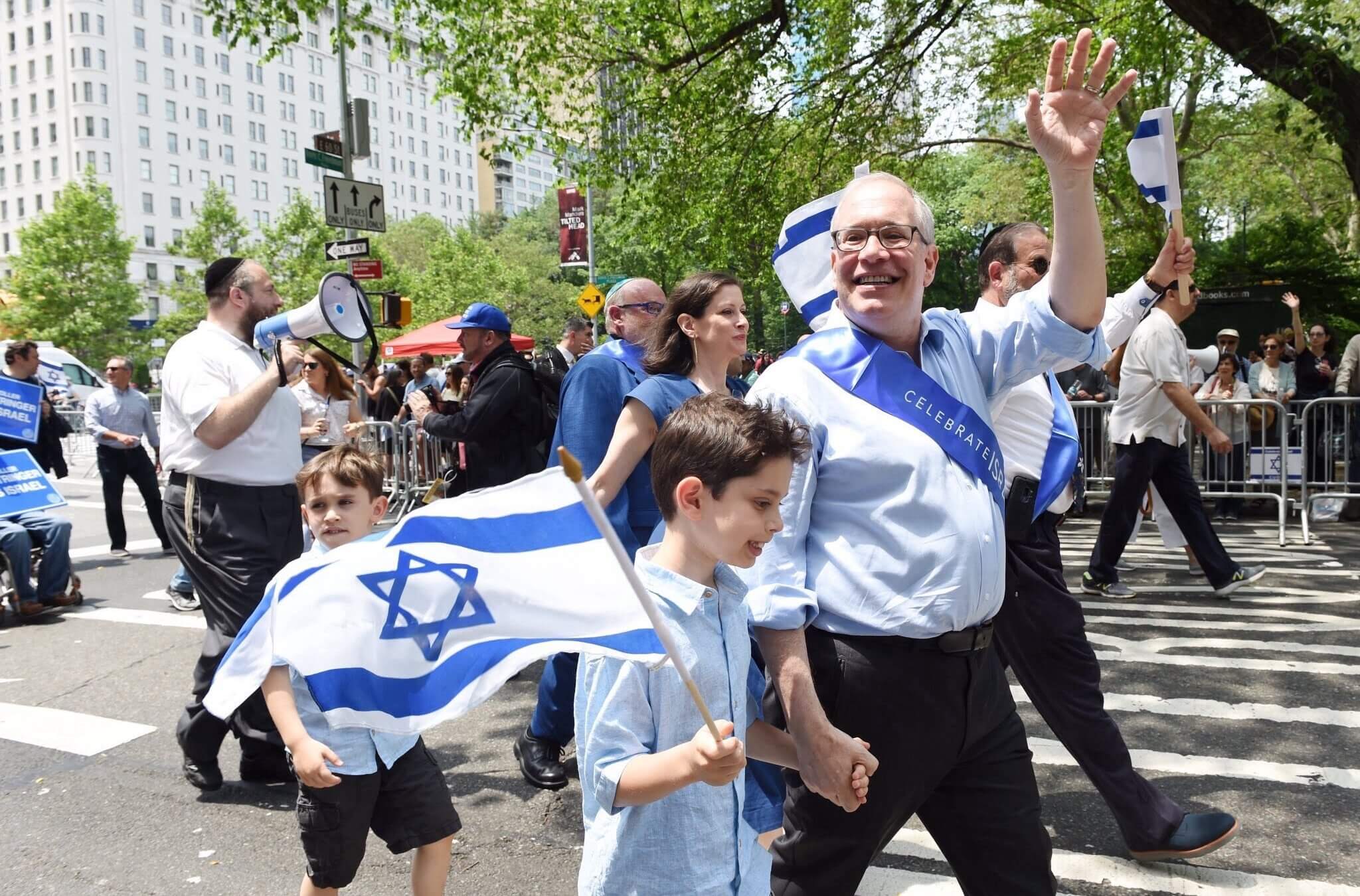 Scott Stringer and his sons at New York's Celebrate Israel parade in 2019.