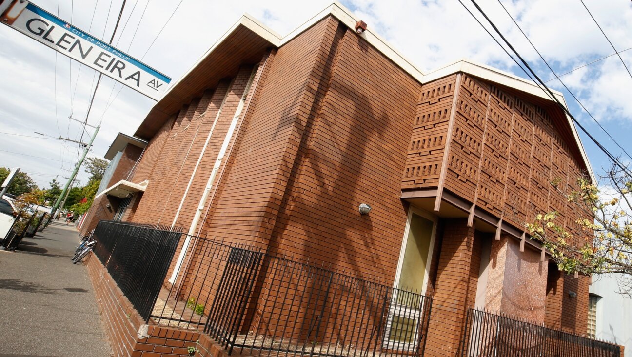 The Adass Israel Synagogue in Ripponlea, Melbourne, Australia, April 12, 2018 (Darrian Traynor/Getty Images).