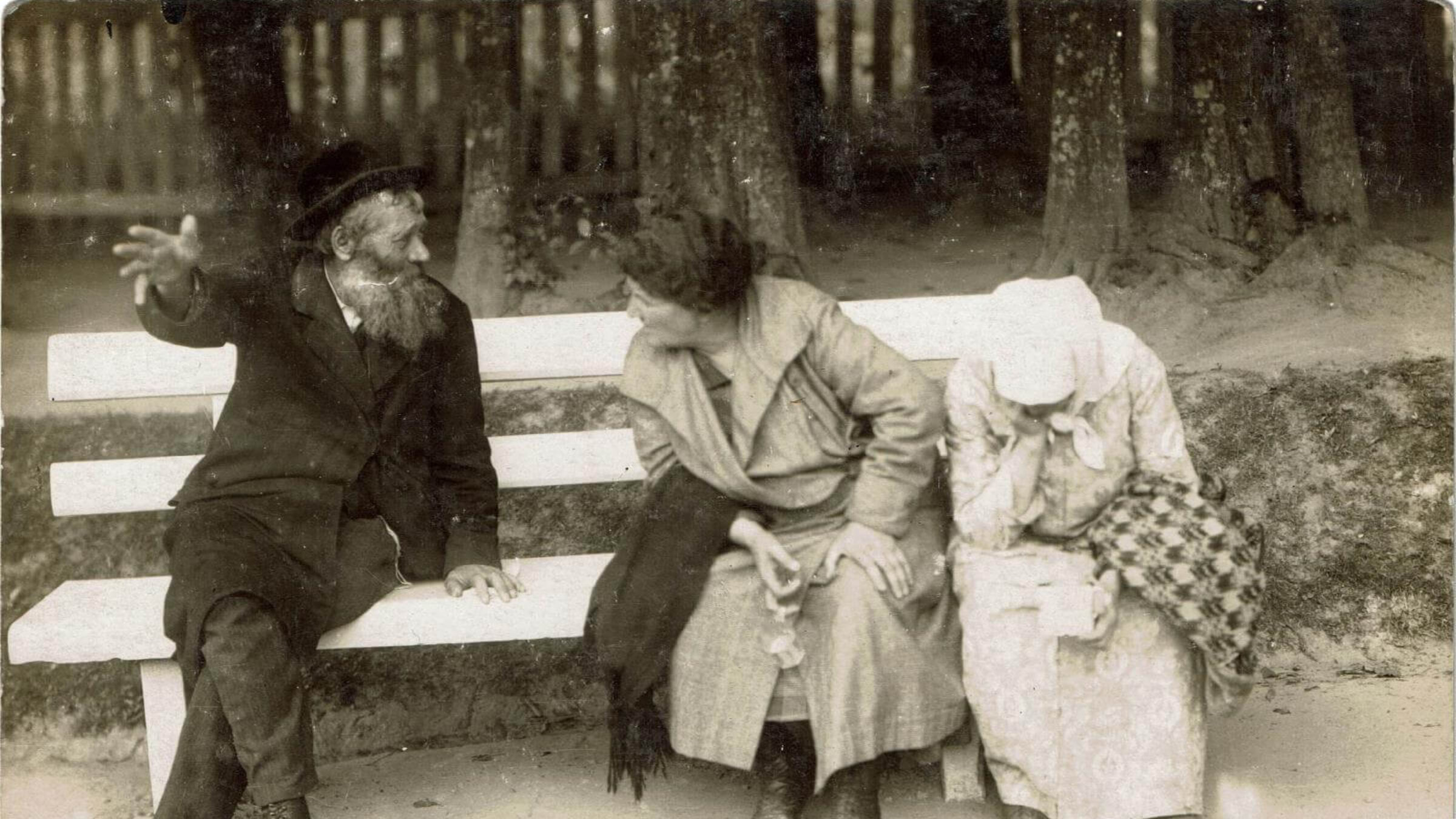 A postcard photo of Galician Jews in the resort town of Truskavets, Ukraine, in the 1920s or 30s