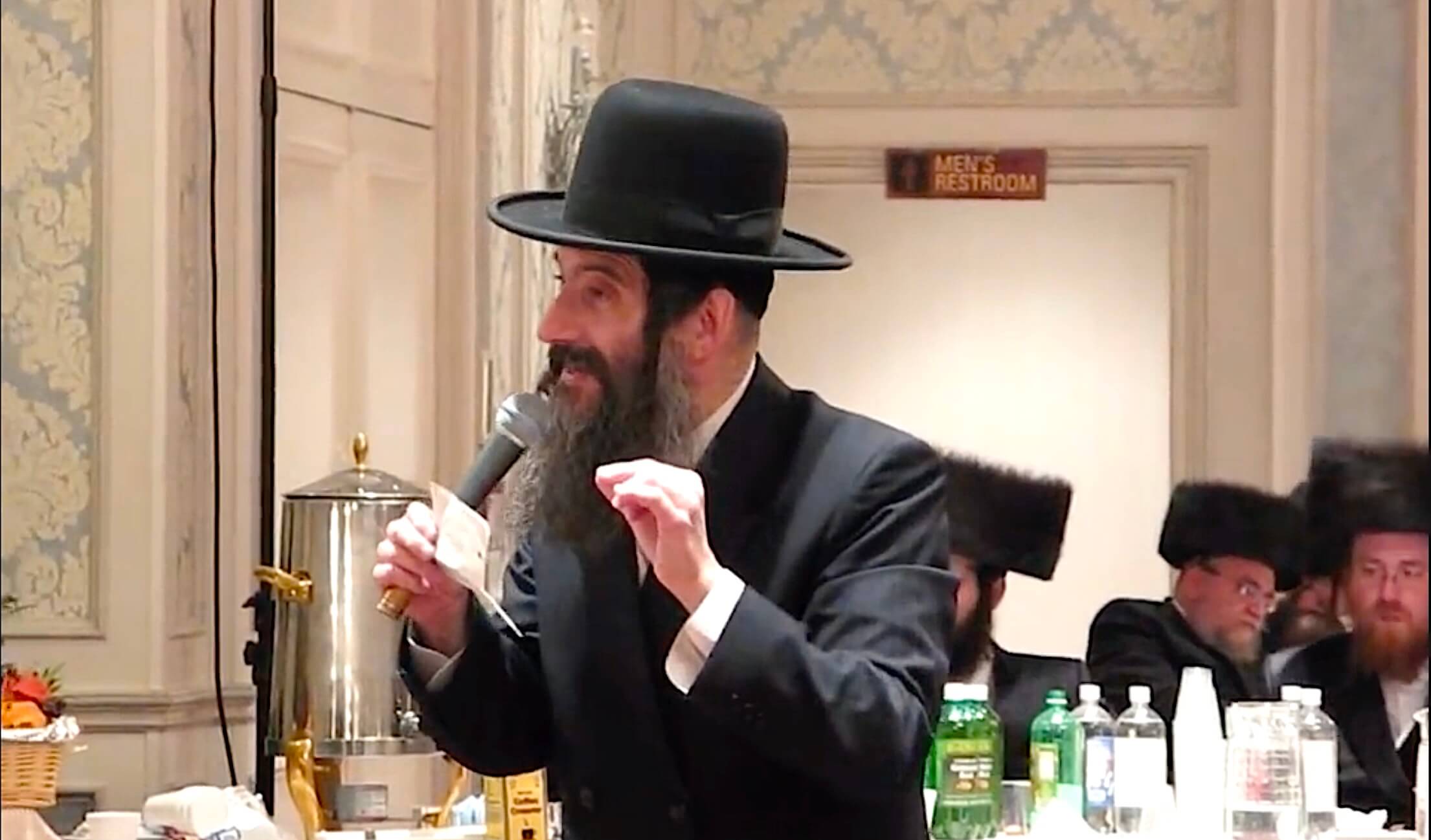 An online course on Hasidic creativity in Yiddish – The Forward, image size:2210x1298