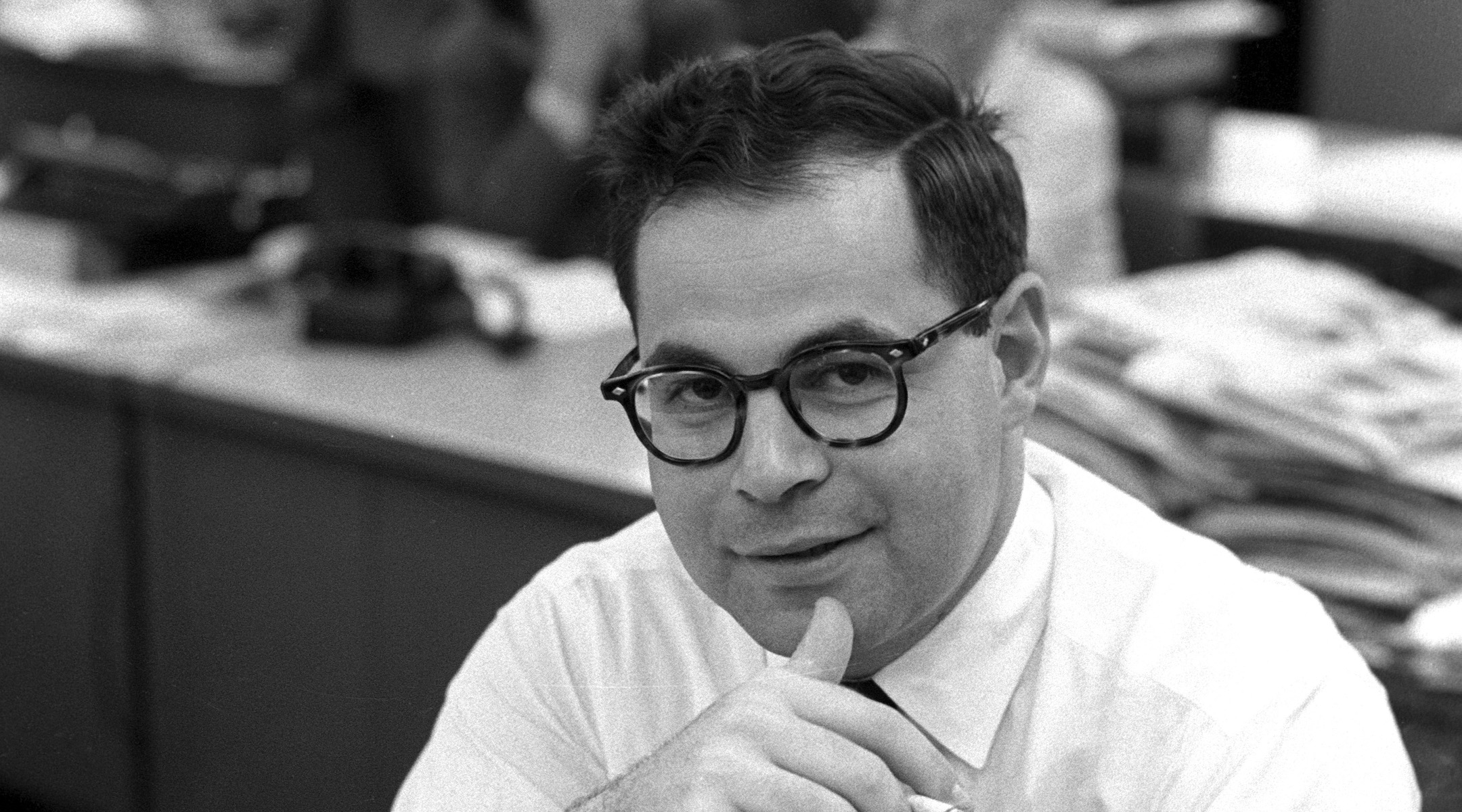 Max Frankel in 1959 working as the New York Times’ Moscow correspondent. (Ben Martin/Getty Images)