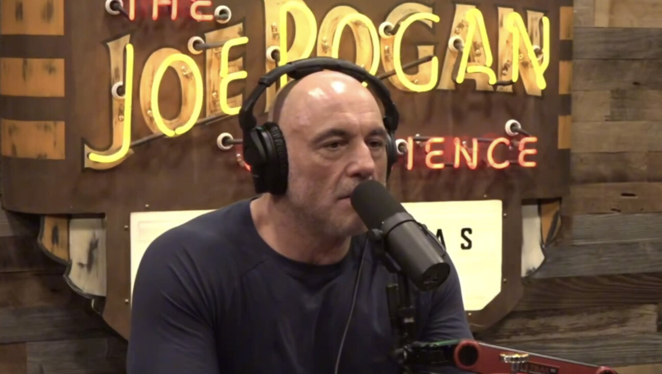 Joe Rogan had on a known conspiracy theorist who claimed last year that Israel did 9/11.