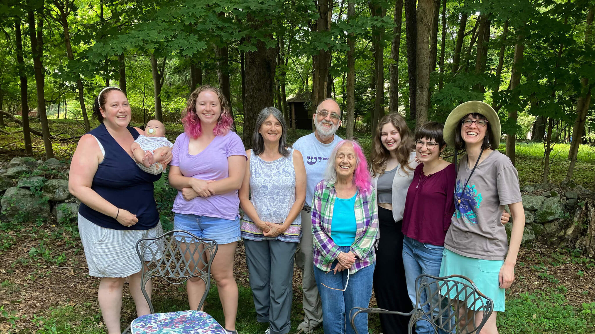 Yiddish speakers in Boston enjoying brunch outside, Aug. 11, 2024