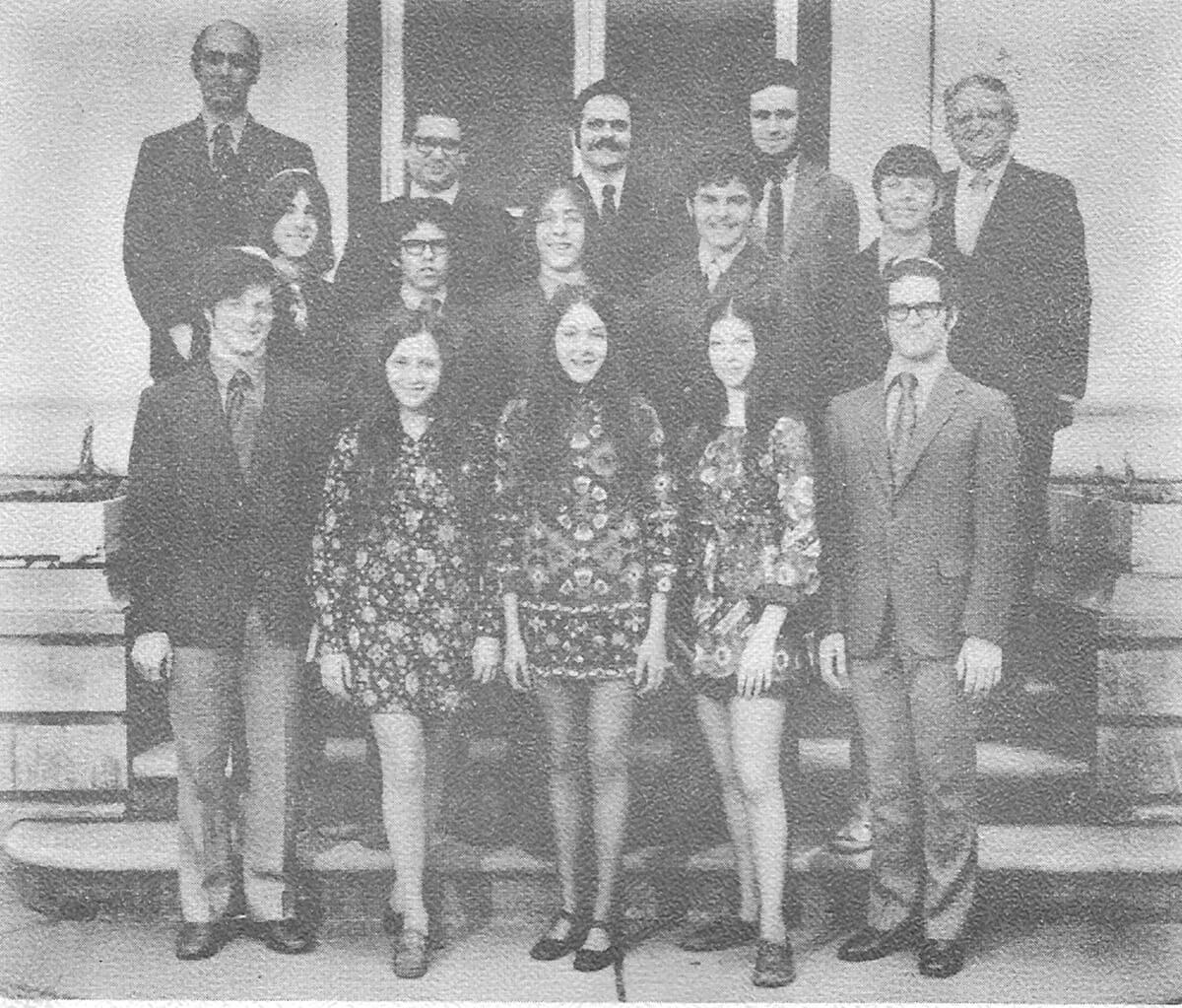 Alan Garber, second row center, from his May 1971 confirmation at the Tri-City Jewish Center in Rock Island, Illinois. His twin sister, Debbie, is directly in front of him.