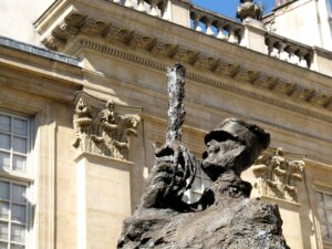 The Alfred Dreyfus Statue in the courtyard of the Jewish Museum in Paris.(Flickr Commons)