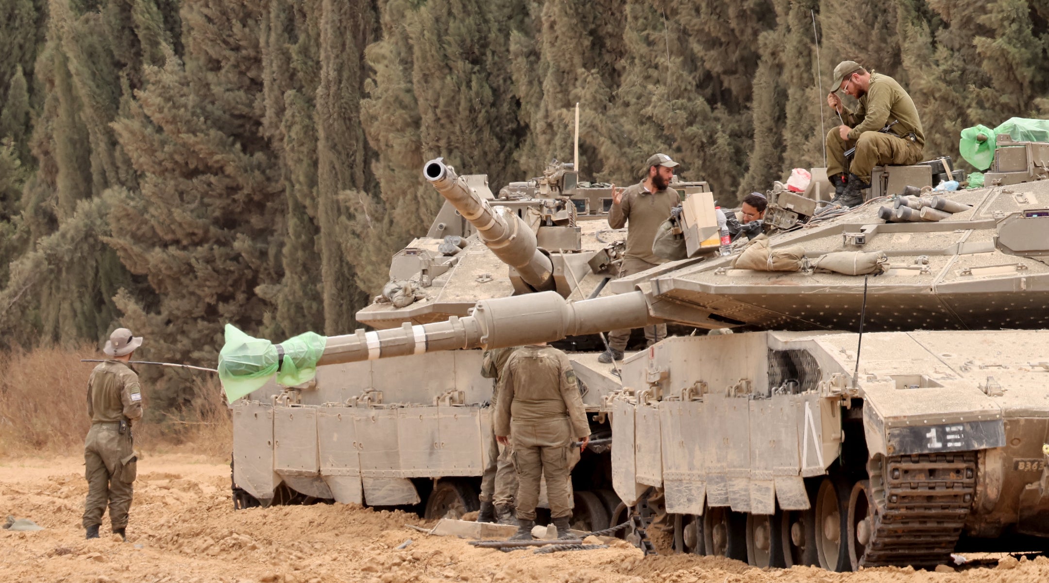 Israeli forces take position on Israel’s border with Gaza on May 15, 2025. (Jack GUEZ/AFP)