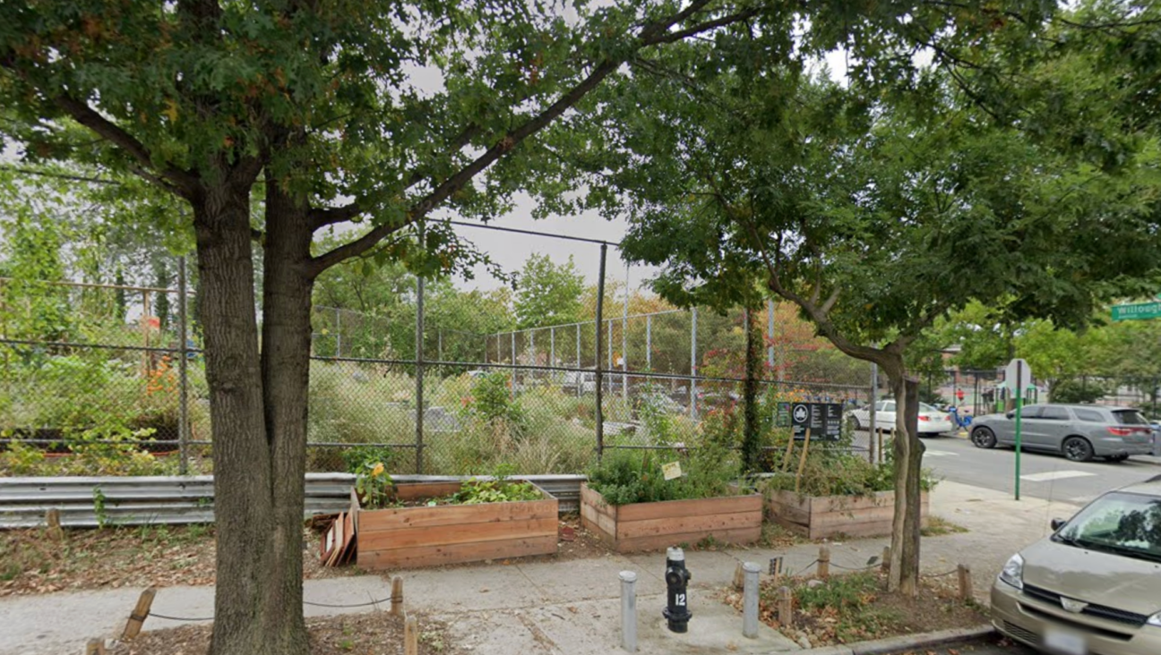 Sunset Community Garden in Ridgewood, Queens. (Screenshot/Google Maps)