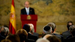 A ceremony at Spain’s Royal Palace in Madrid marked the passing of a law granting citizenship to Sephardic Jews, Nov. 30, 2015. (Juan Naharro Gimenez/WireImage/Getty Images)