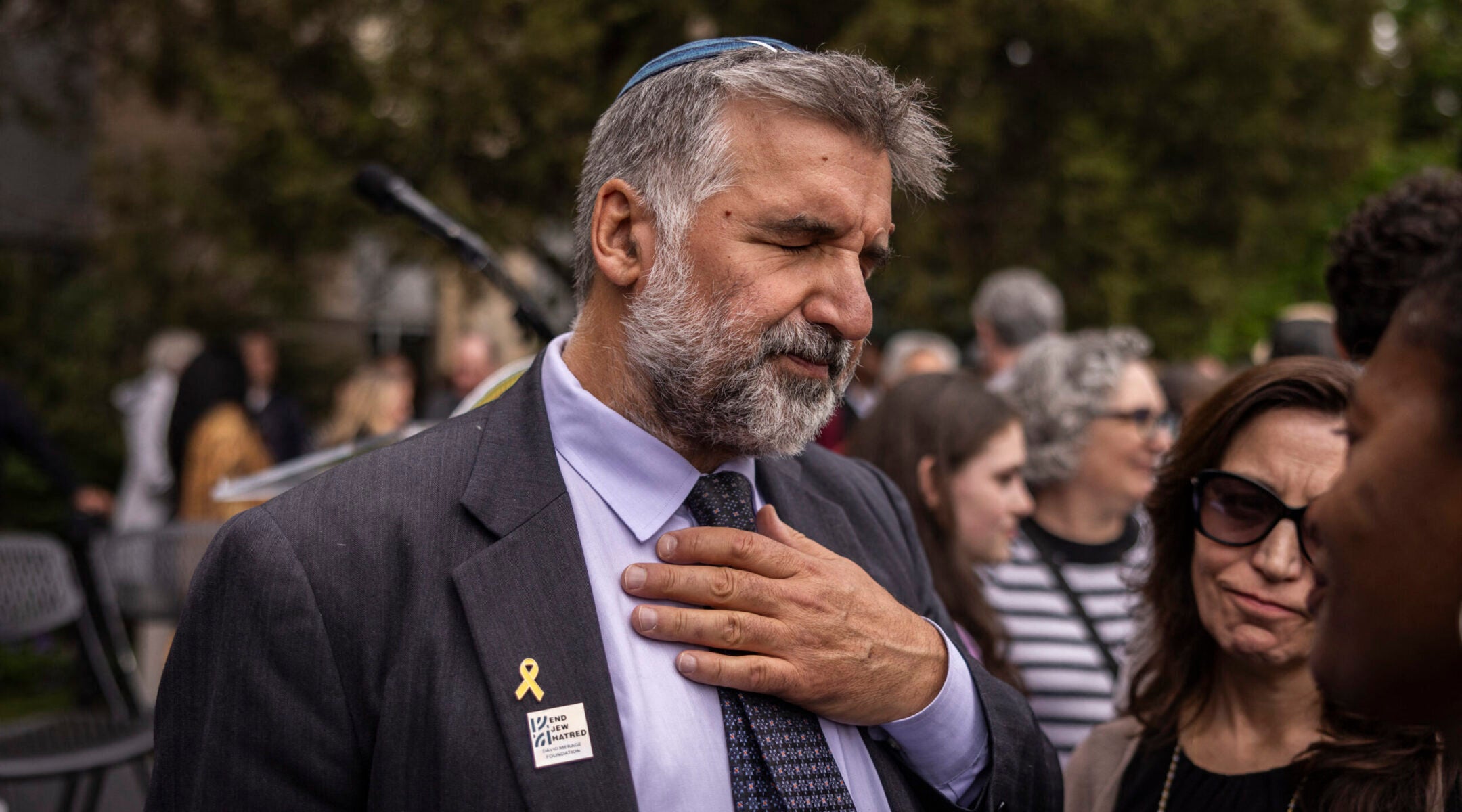 Congregation Bonai Shalom Rabbi Marc Soloway comforts attendees during a community gathering at the site of an attack against a group people holding a vigil for Israeli hostages in Gaza in Boulder, Colorado, June 4, 2025. (Chet Strange / AFP via Getty Images)