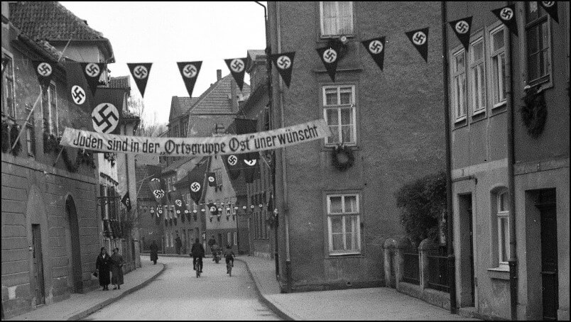 Antisemitic propaganda ("Jews are unwanted group in the eastern group") prior to Reichstag election, Leopoldstraße, Coburg, 1936 (coburger-juden.de).