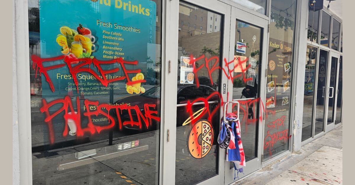 The kosher eatery Holy Bagels & Pizzeria in Miami after vandalism in June 2024. 