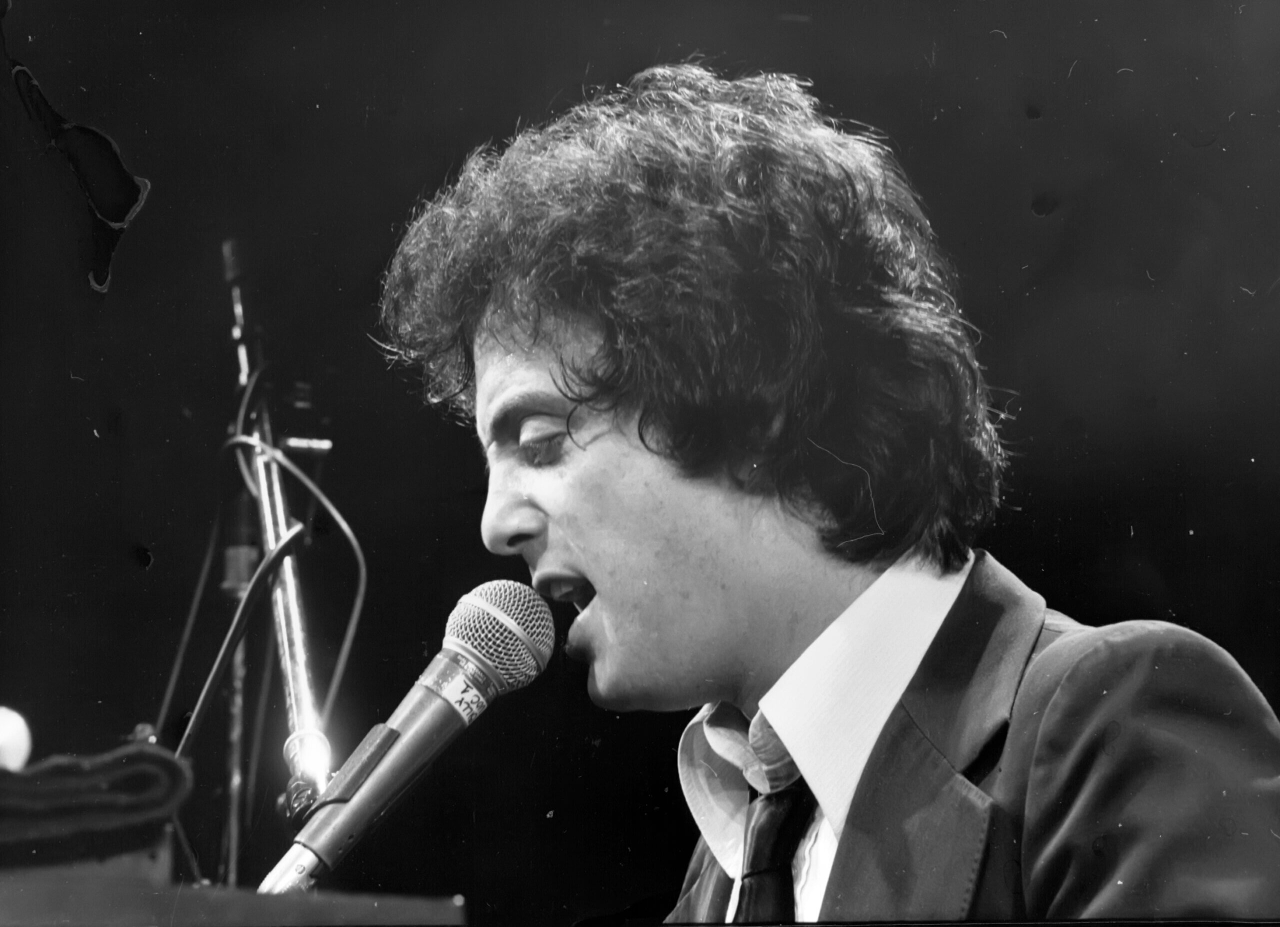 Can 6 hours of Billy Joel turn critics into believers? By PJ Grisar 5 min read