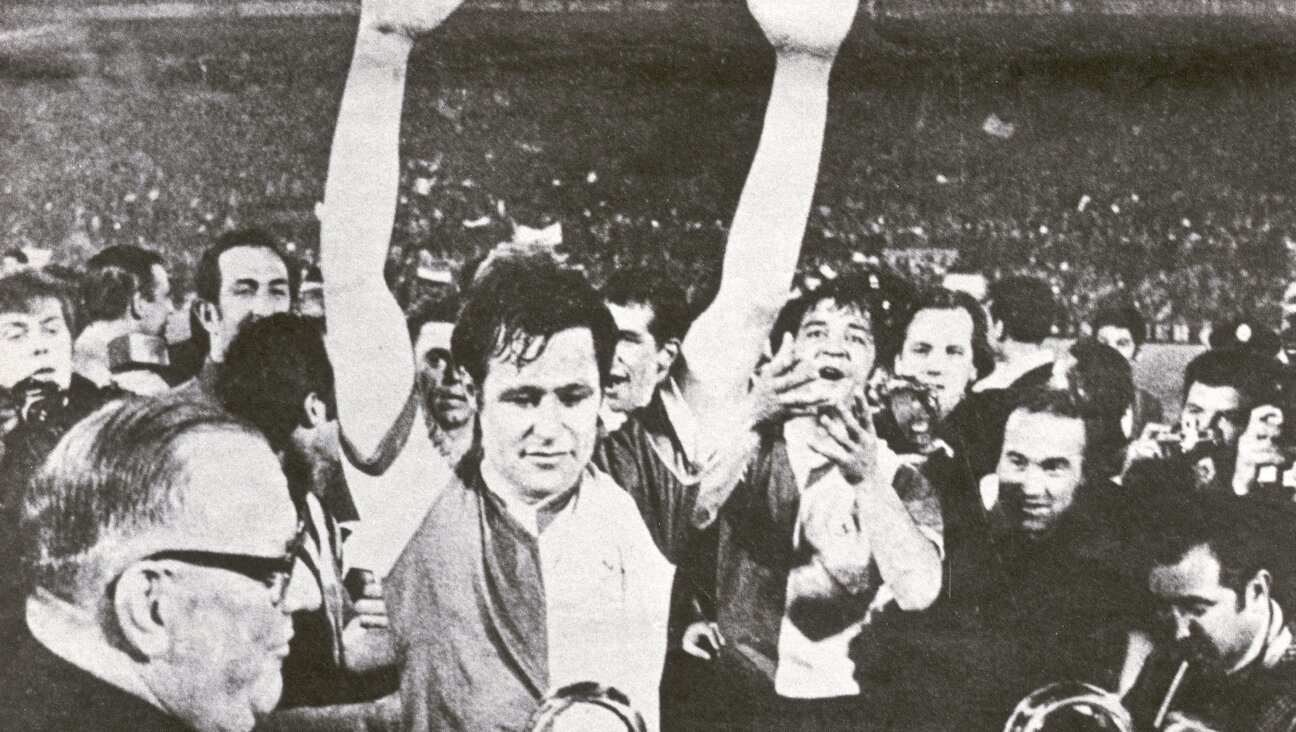 Rinus Israël during the European Cup final, 1970.