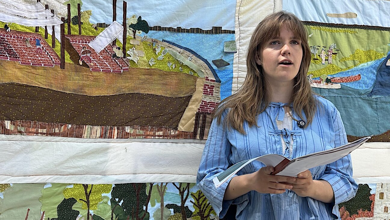 Julia Hedges performs her and G. Laster's project "Camp Doikeyt" in the Venetian Ghetto on May 11th, 2025 