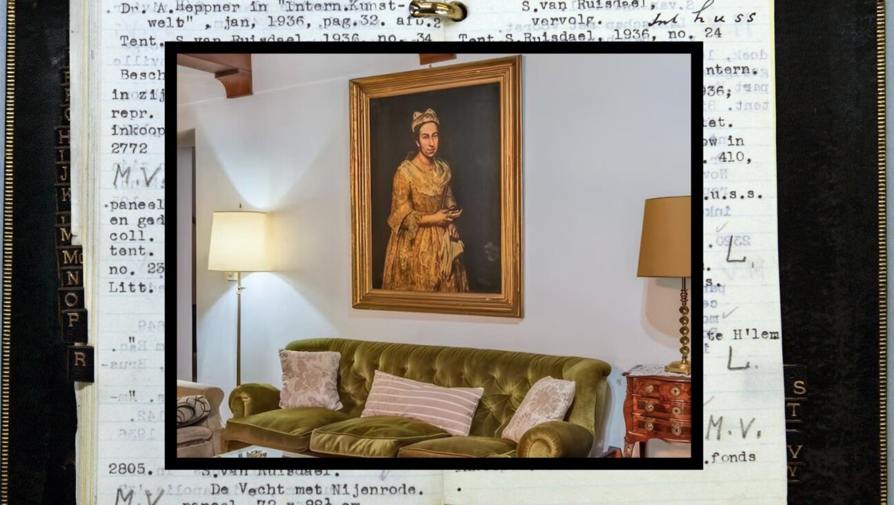 The Dutch Jewish art dealer Jacques Goudstikker kept a record of his holdings in a pocket notebook in the 1930s. Among the paintings he owned when he died was one that has reappeared in a real estate ad in August 2025 in Buenos Aires.