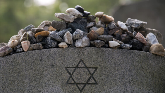 A Jewish grave, marked with stones by visitors.