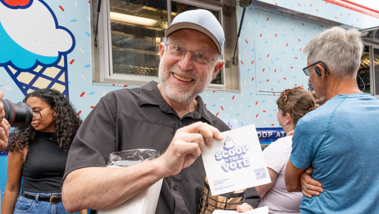 Jerry Greenfield, co-founder of Ben & Jerry’s, partnered with MoveOn to hand out free ice cream at Franklin Square in Philadelphia during their Scoop The Vote tour to get-out-the-vote for Vice President Kamala Harris and Democrats down the ballot. on September 16, 2024 in Philadelphia, Pennsylvania.