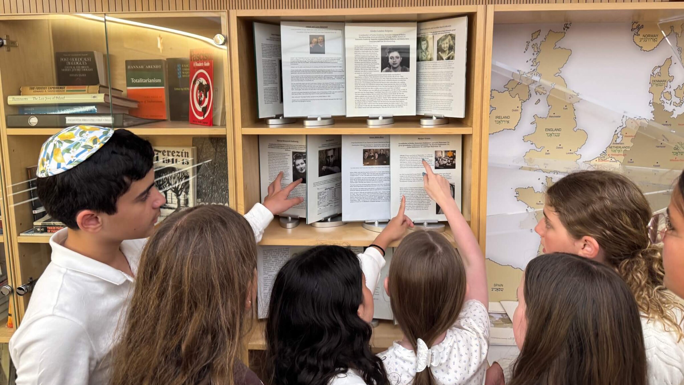 Students at the Ramaz Middle School visit the Holocaust library on Yom Hashoah, April 23, 2025