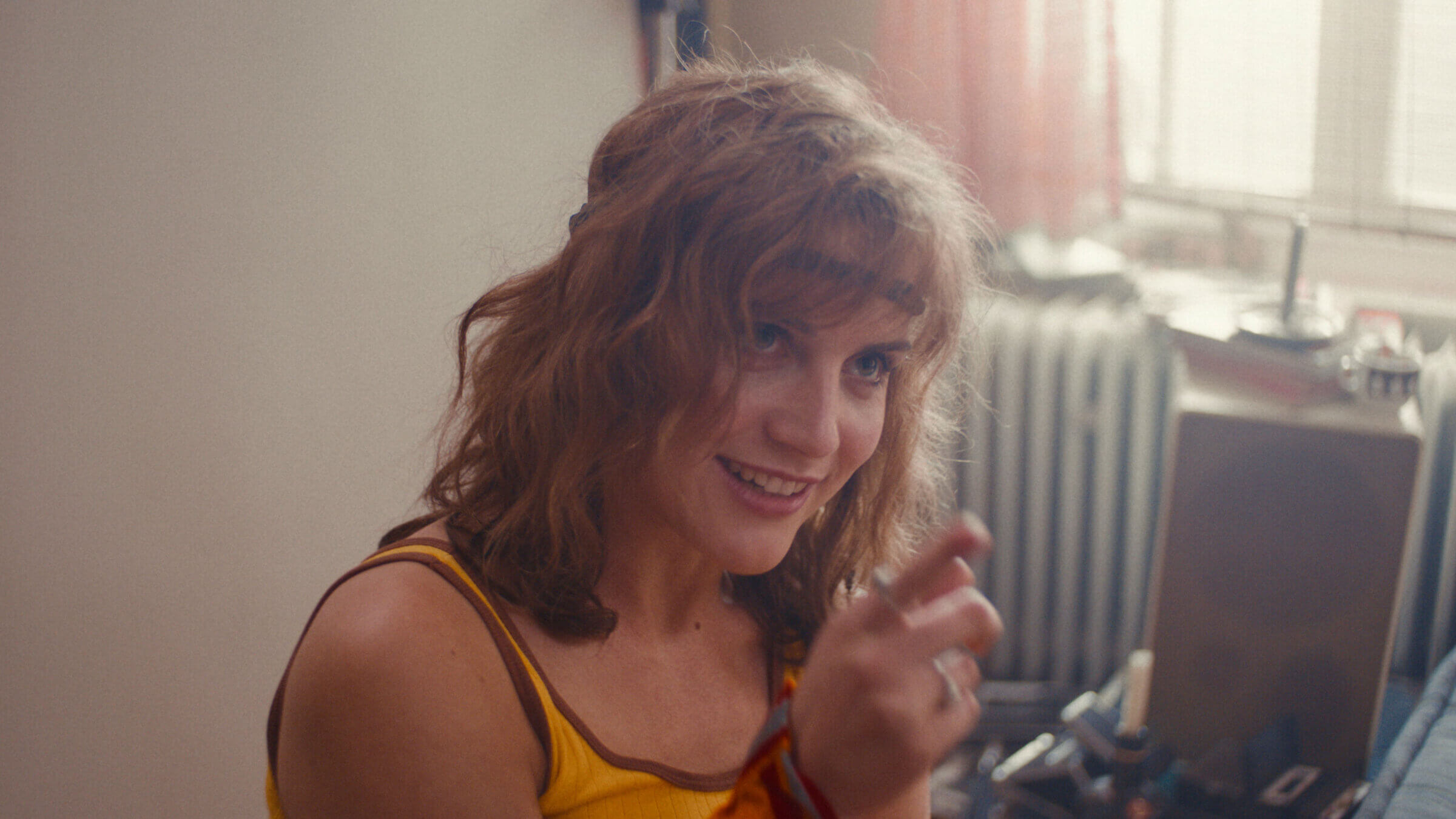 Mala Emde stars as Vera Brandes in 'Koln 75.'