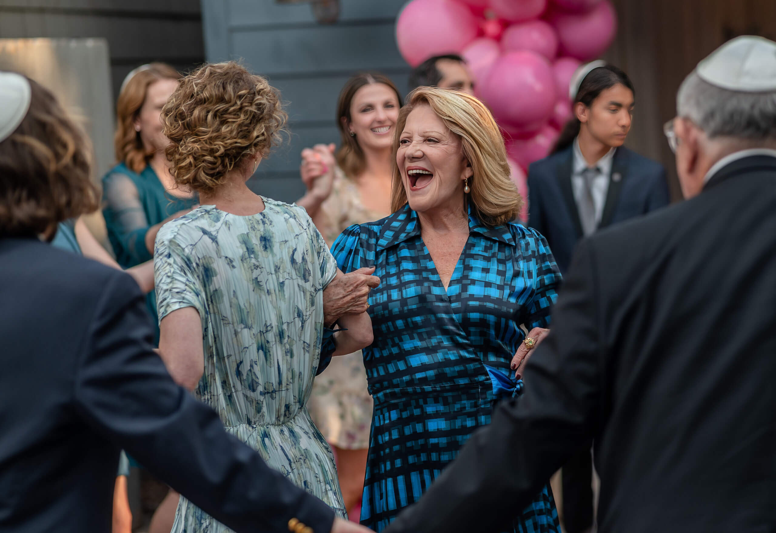 The Artis-Bunch family reunion. | Black Wide-Awake, image size:2560x1759