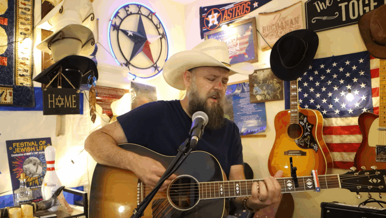 Joe Buchanan’s new country album, Heaven and Earth, features Jewish music.