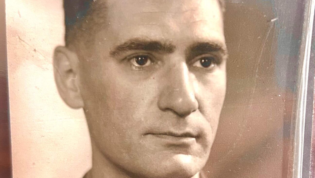 Leon Goldensohn replaced Kelley at the historic war crimes trials.