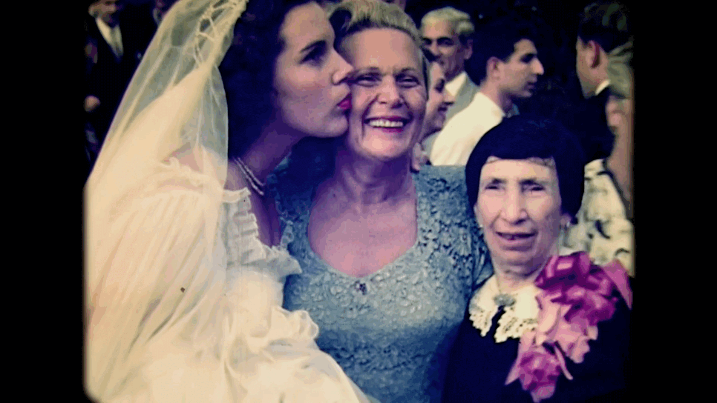 Jennie Grossinger (center), with her daughter Elaine (left) and her mother Malka (right).