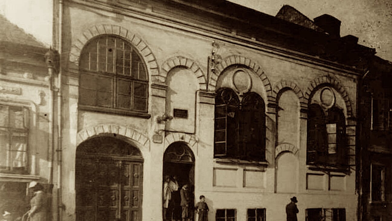 דער בית־מדרש „חבֿרה תּהילים“ אין טשערנאָוויץ, בערך 1930