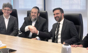 NYC mayoral candidate Zohran Mamdani with Rabbi Moshe Indig, a political leader of the Satmar Ahronim sect on Nov. 2. 