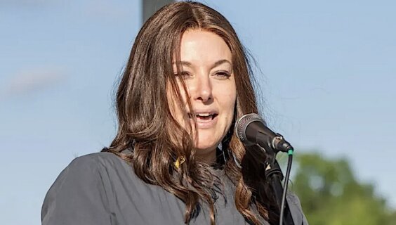 מישעל ווײַס איז דערוויילט געוואָרן פֿאַר בירגערמײַסטערין פֿון יוניווערסיטי הײַטס, אָהײַאָ