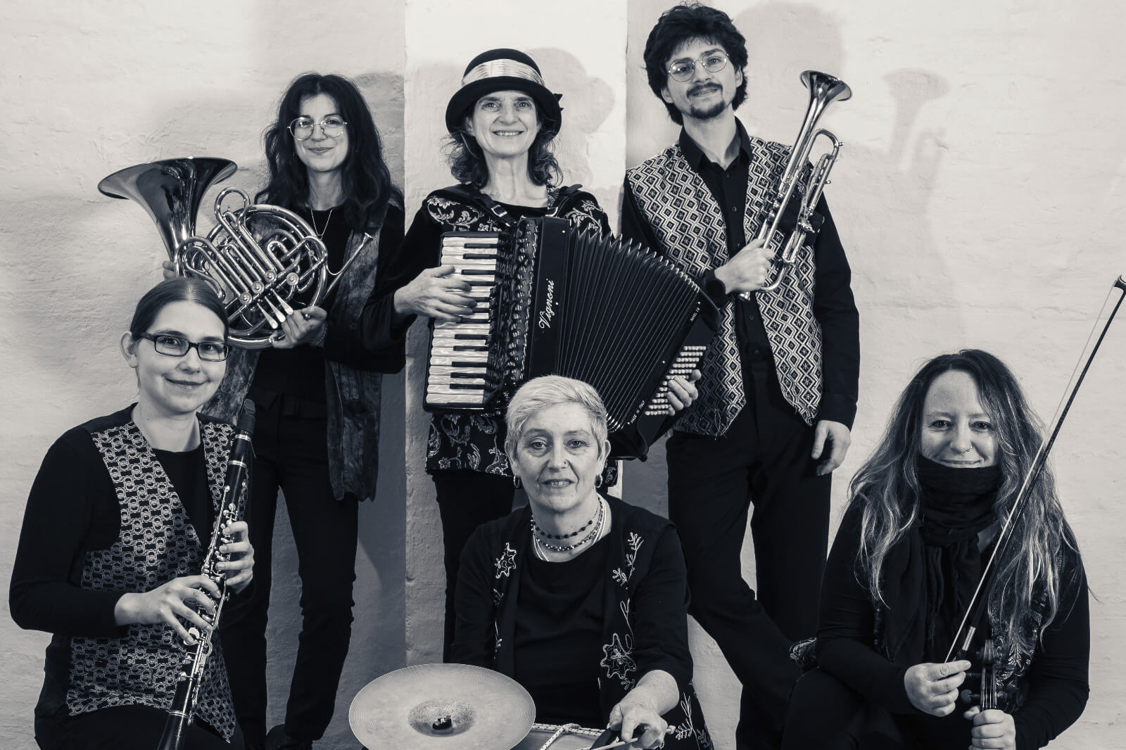 Hop Skotshne is a klezmer ensemble fronted by Hanah Ochner, who has a PhD. in physics.