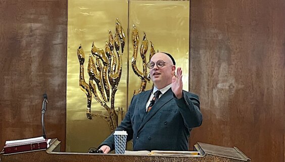 Rabbi Cody Bahir speaking to a local Hadassah chapter at the Congregation Brothers of Israel synagogue in Newtown, Pennsylvania, in early December.

