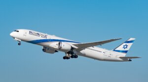 El Al Israel Airlines Boeing 787-9 Dreamliner takes off from Los Angeles international Airport on November 11, 2020 in Los Angeles, California. 