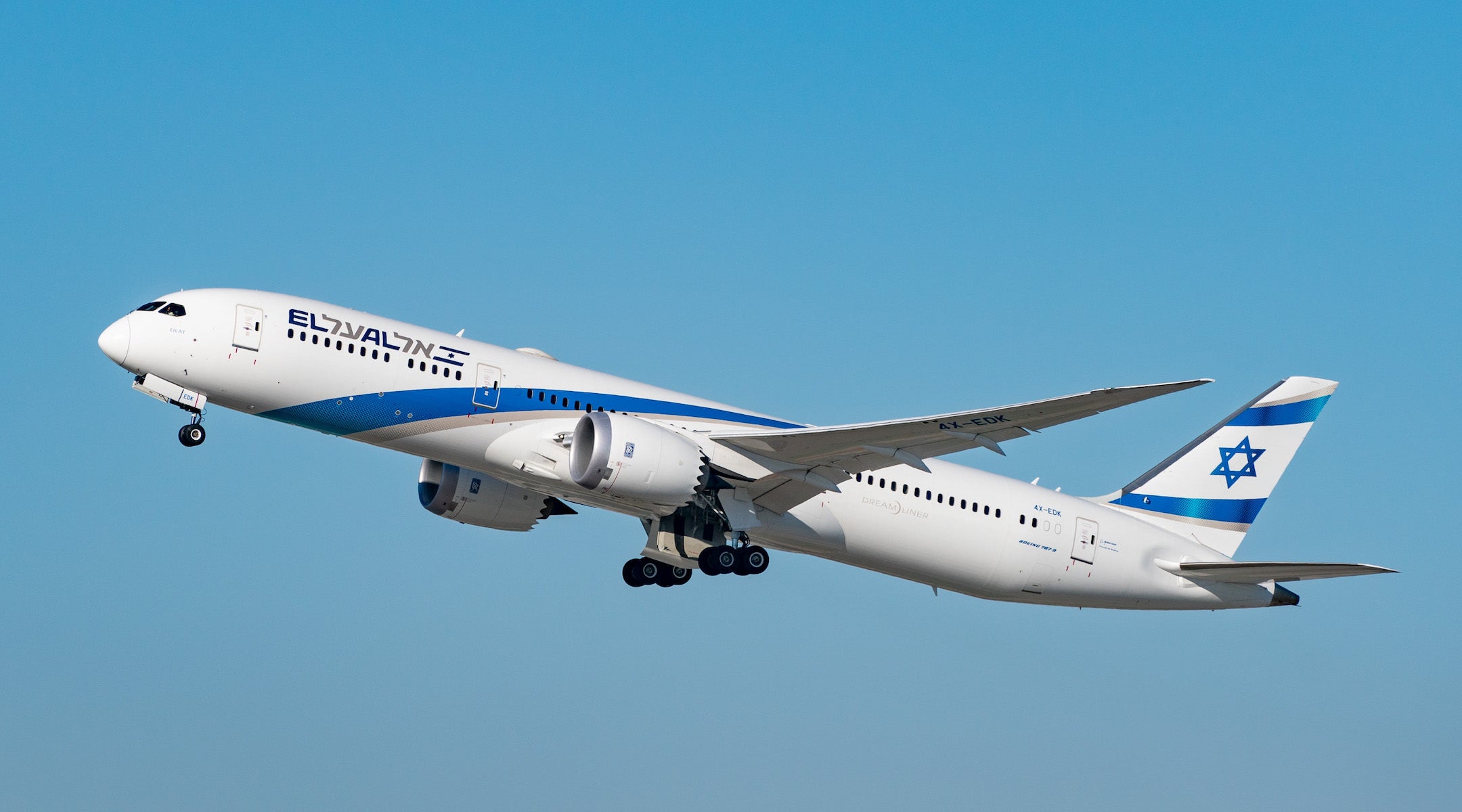 El Al Israel Airlines Boeing 787-9 Dreamliner takes off from Los Angeles international Airport on November 11, 2020 in Los Angeles, California.
