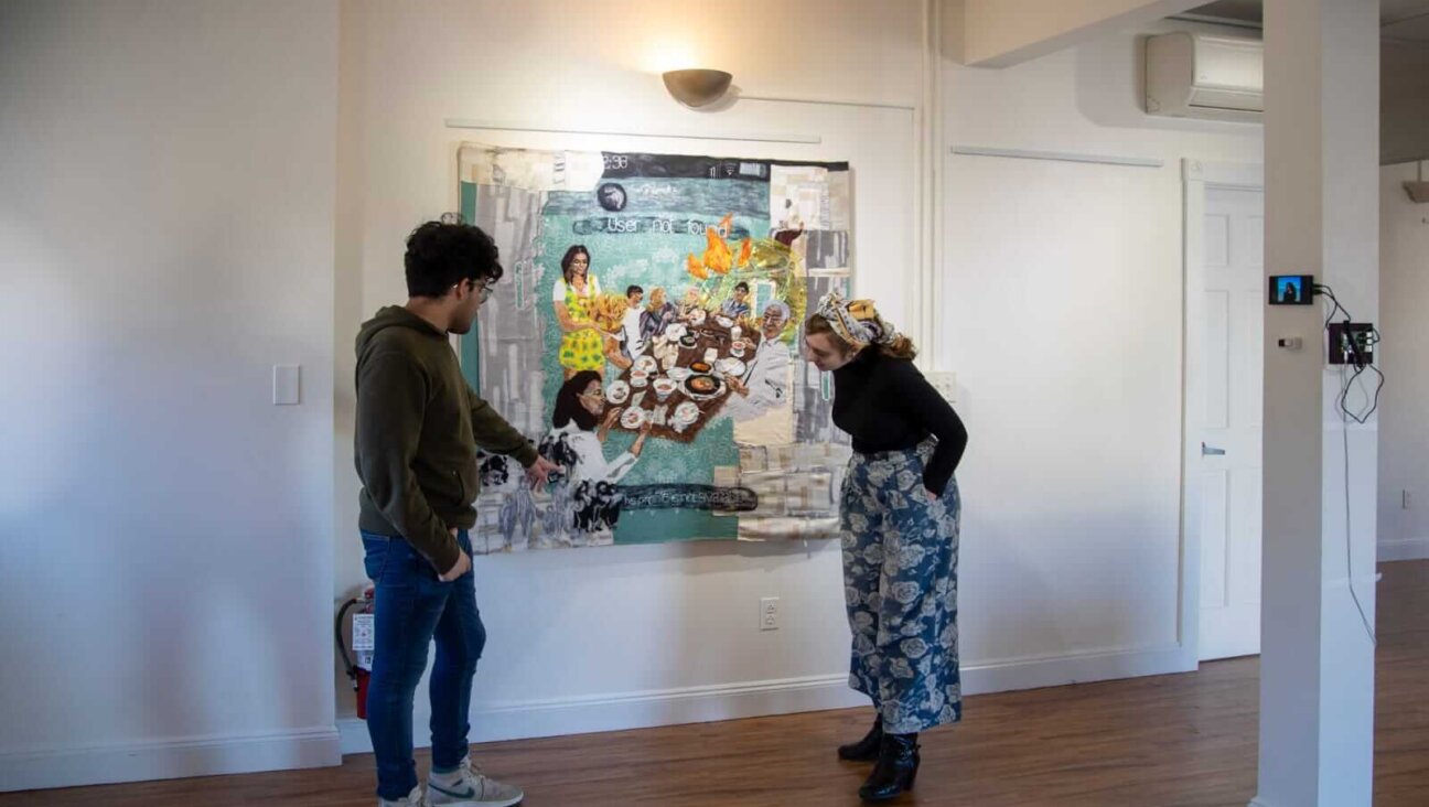 Hannah Finkelshteyn and Aakef Khan at the exhibition.