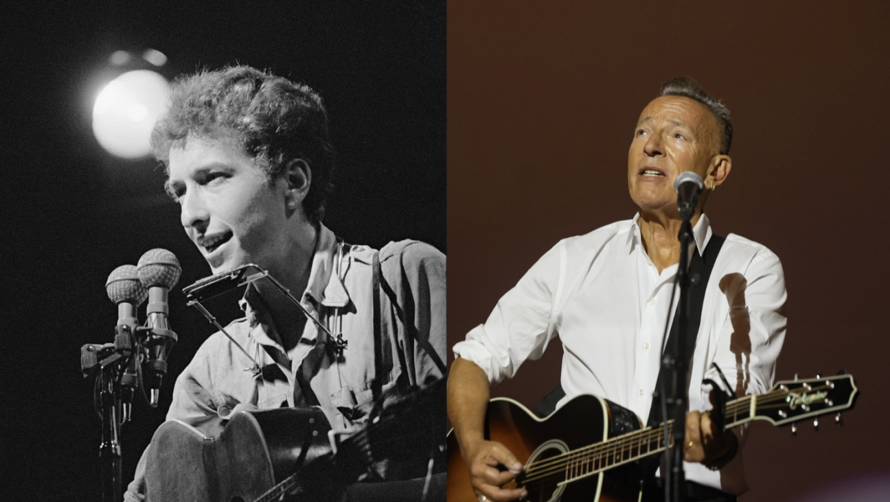 There have long been connections between Bob Dylan and Bruce Springsteen, who inducted the former into the Rock and Roll Hall of Fame.