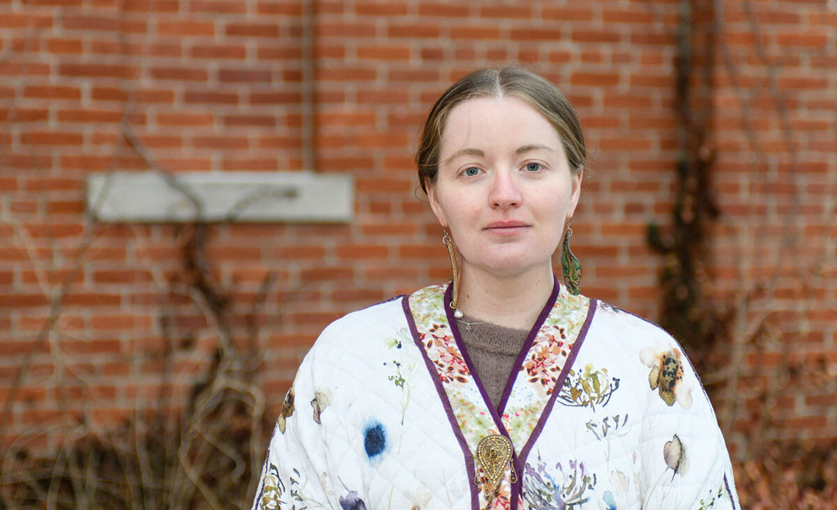 Robyn Soloveitchik outside the original Ahavas Achim synagogue in Lafayette, Indiana.