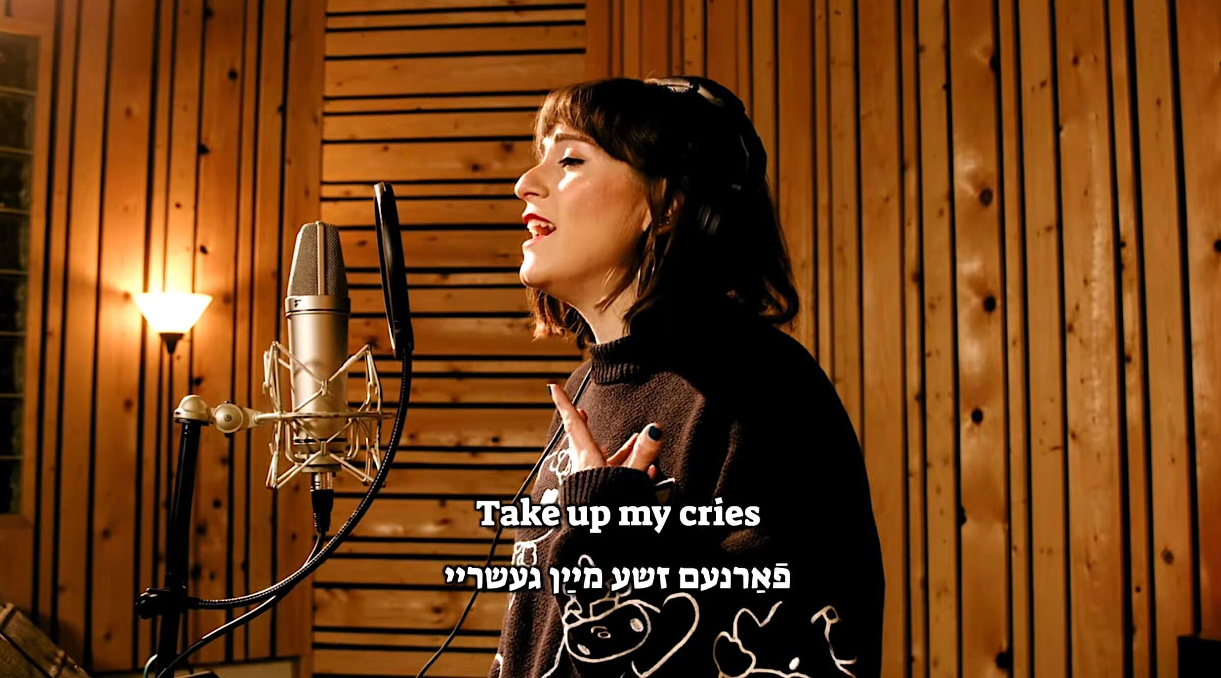 New song by Yiddish singing sensation Riki Rose — “What do you want, Mama?”