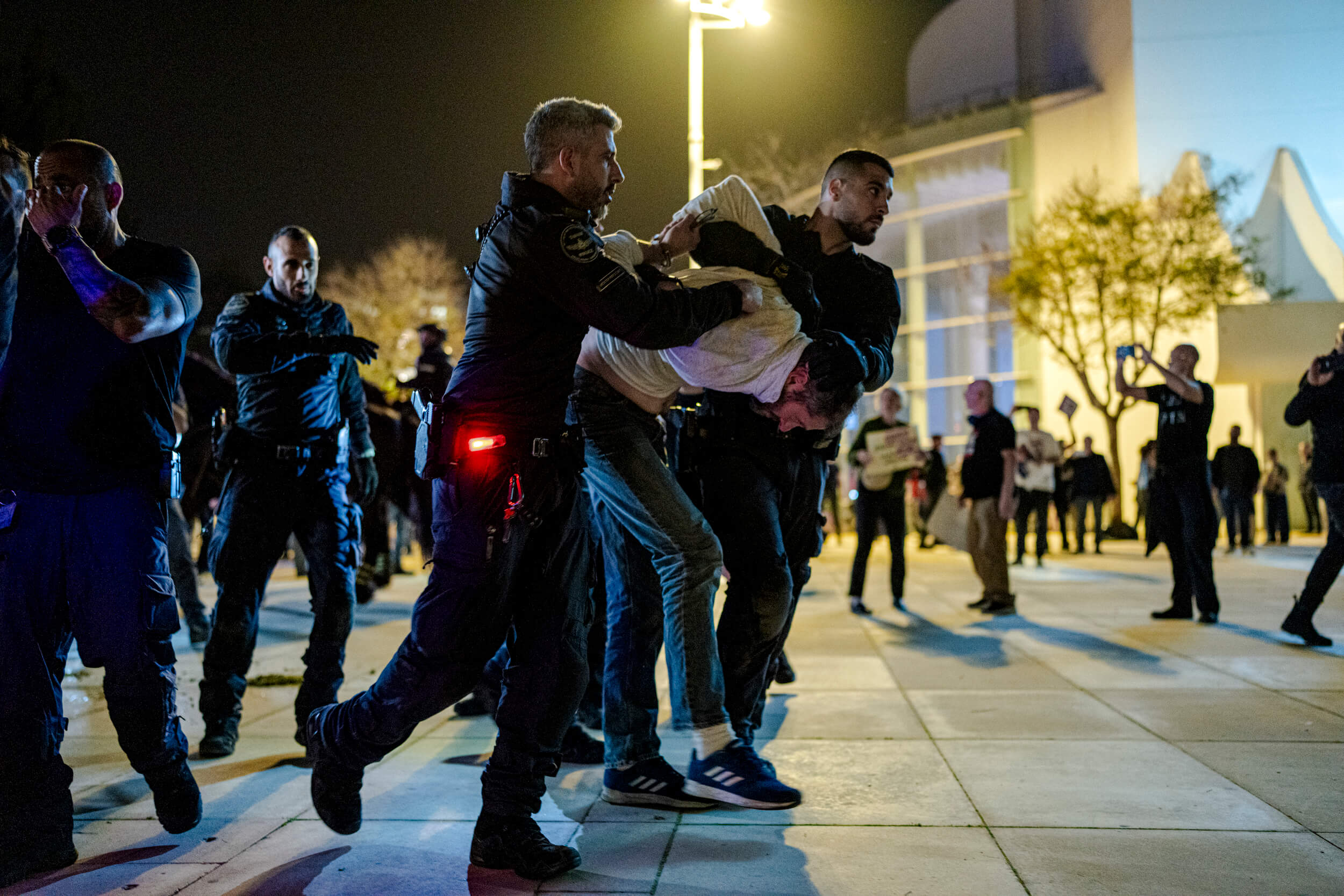 News Israel antiwar protests spur intensifying government crackdown By Rachel Fink 6 min read