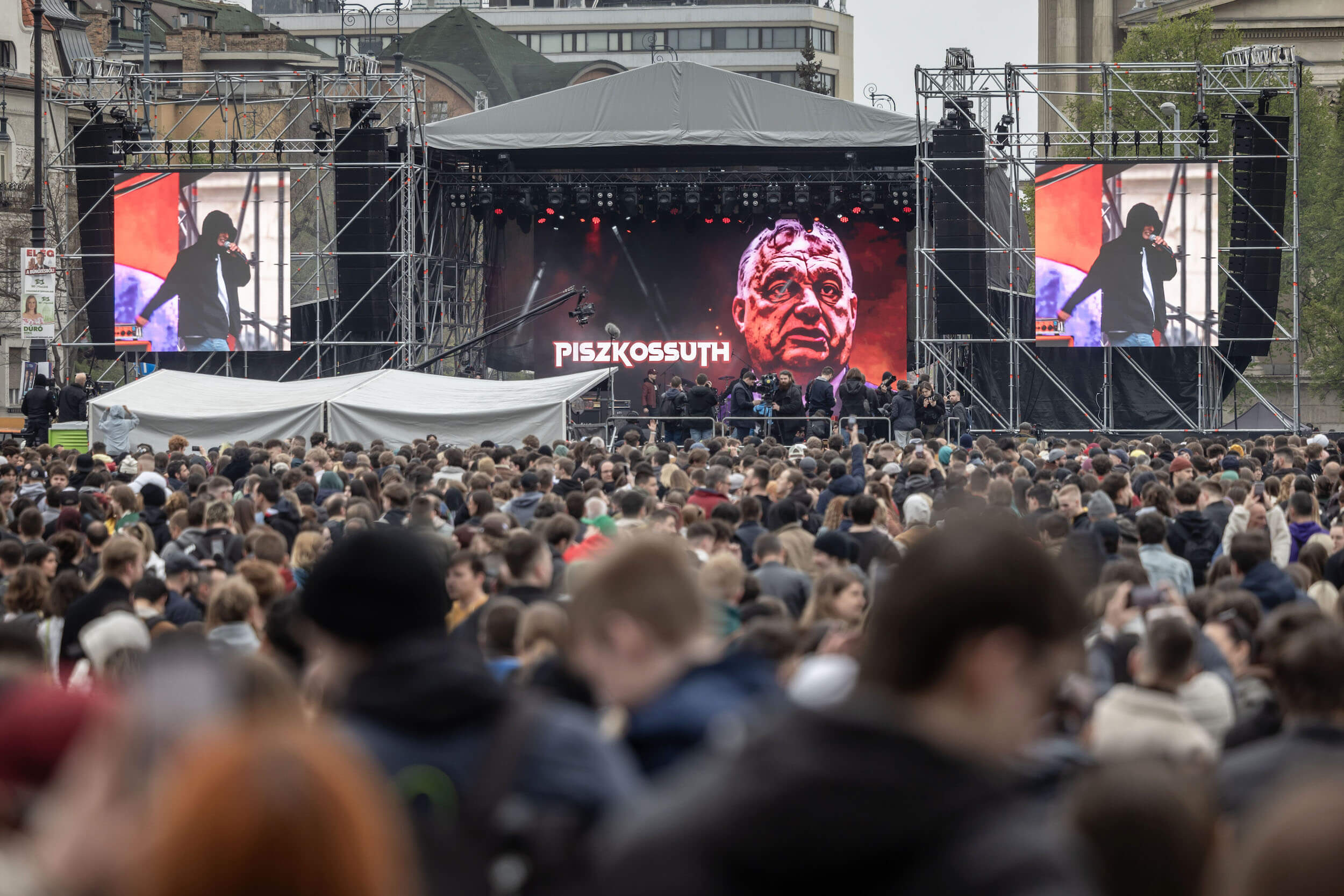 Hungary is poised to topple an authoritarian leader. American Jews have something to learn