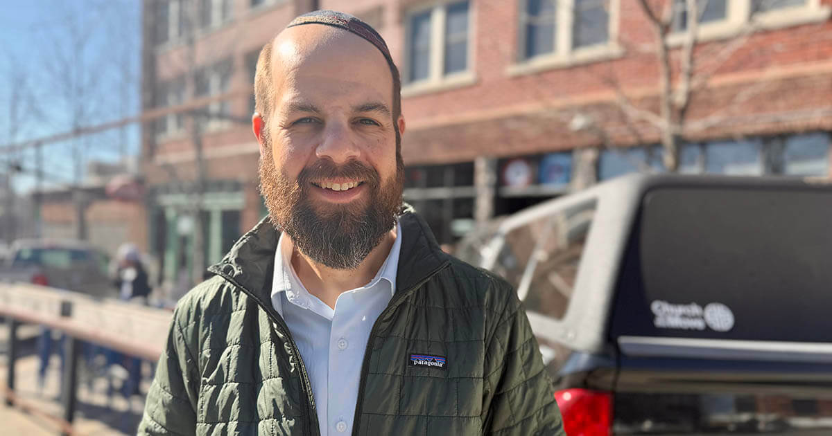 Rabbi Daniel Kaiman leads leads Congregation B’nai Emunah in Tulsa, Oklahoma.