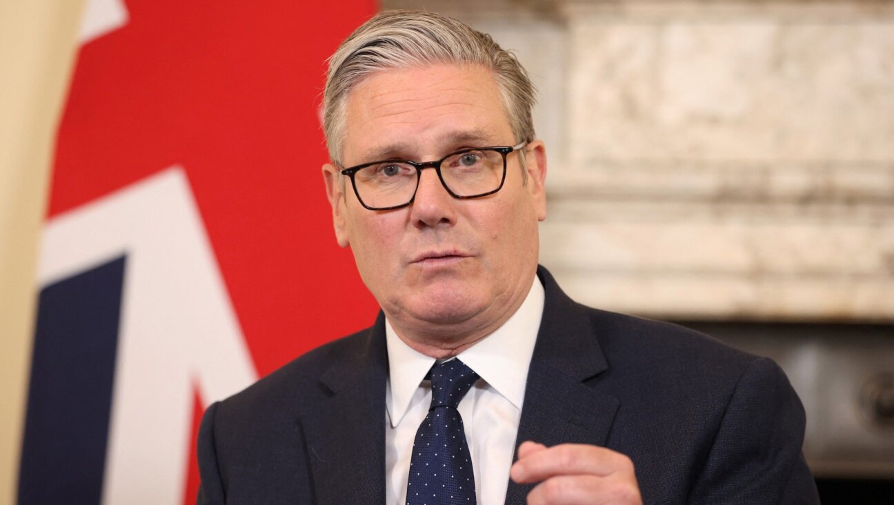 Britain’s Prime Minister Keir Starmer convenes a meeting of criminal justice agencies following the Golders Green attack the day before, in Downing Street in central London on April 30, 2026. (Dan Kitwood / POOL / AFP)