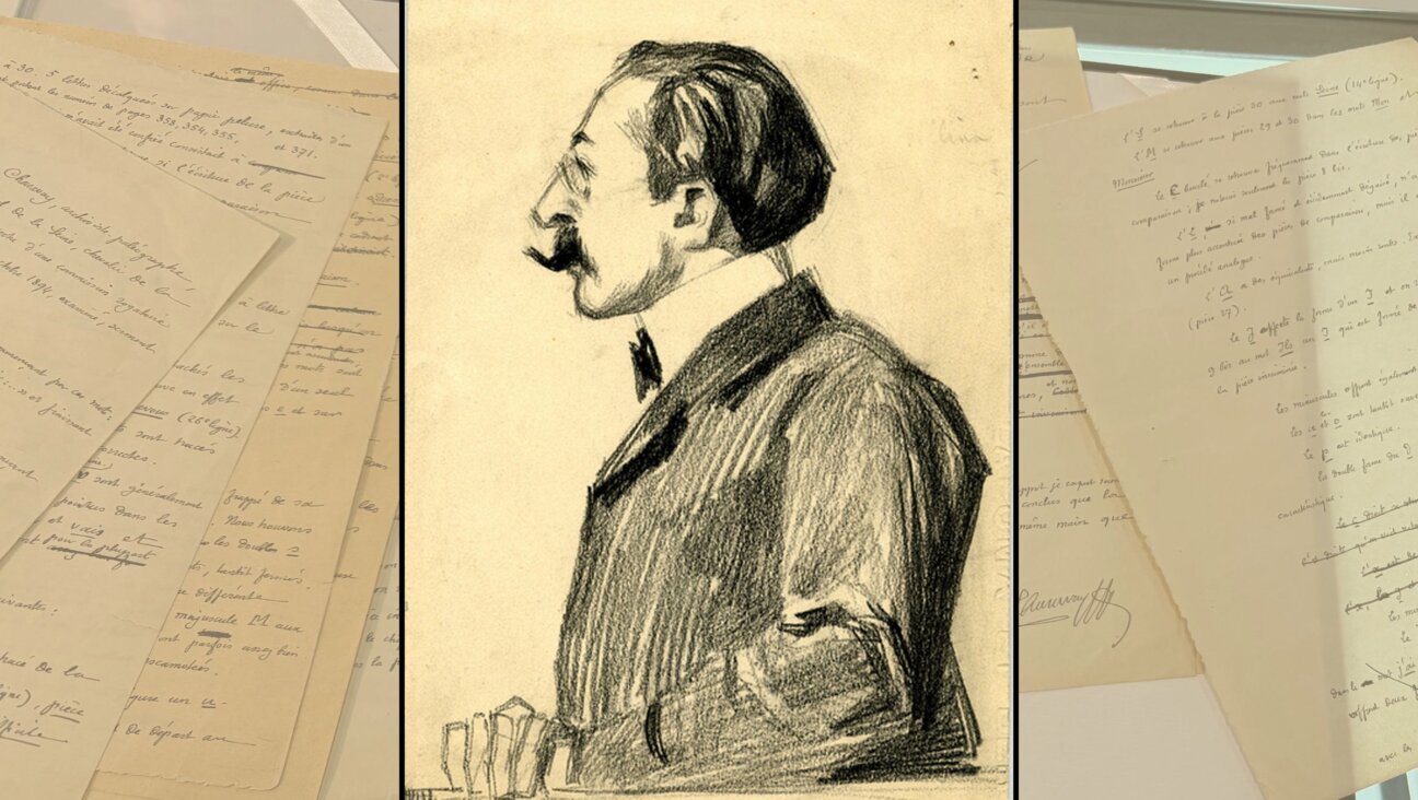 Alfred Dreyfus and the report that falsely argued his handwriting was behind a traitorous document.