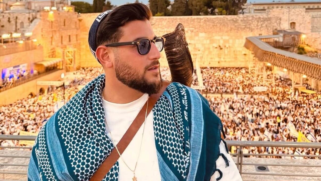 Rudy Rochman wearing a sudra at the Kotel in Jerusalem, Israel