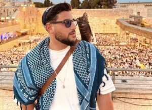 Rudy Rochman wearing a sudra at the Kotel in Jerusalem, Israel