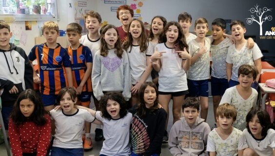 Students in the Yiddish workshop at the Eliezer Max Jewish day school in Rio De Janeiro 