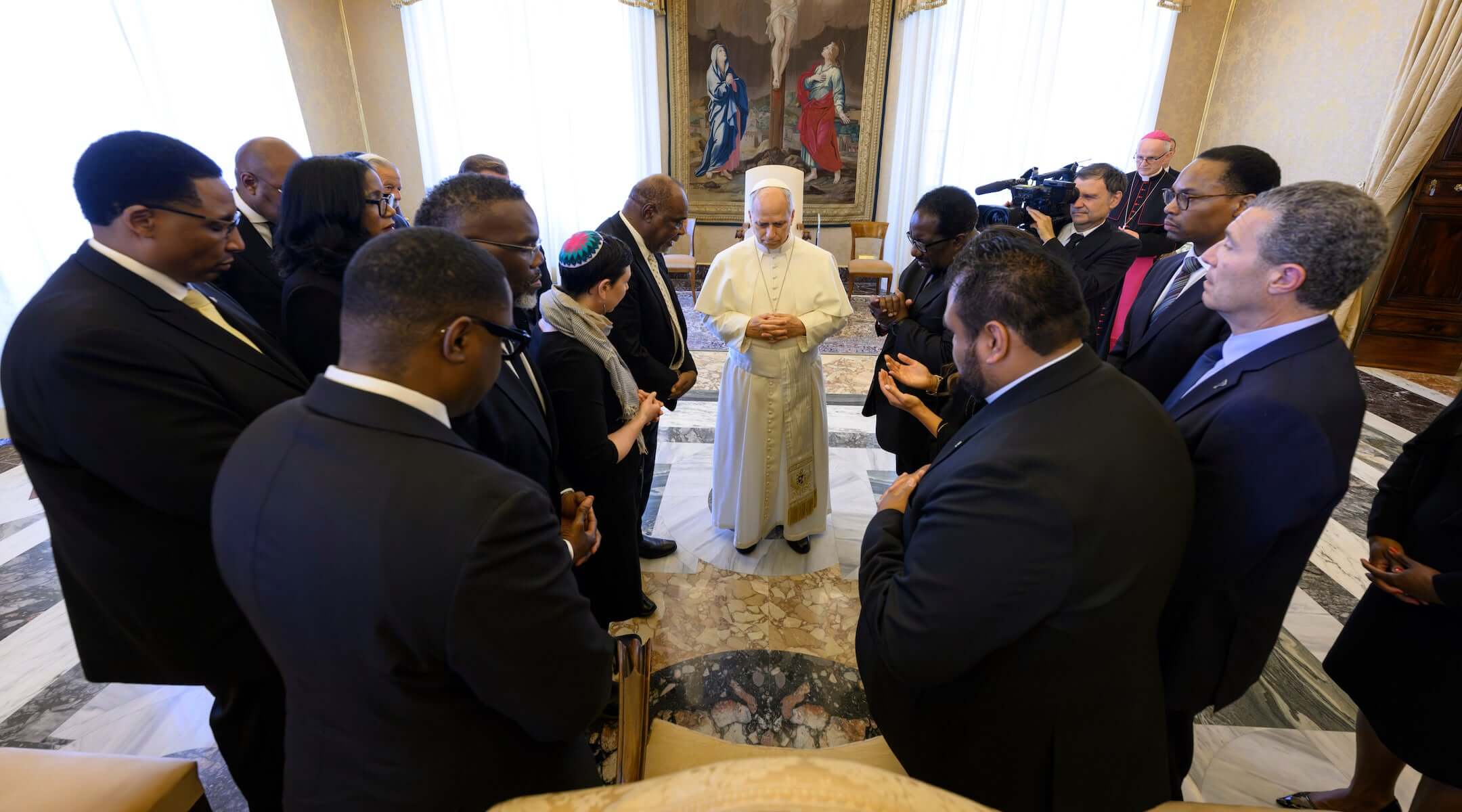 A delegation of Chicago faith leaders meet with Pope Leo XIV on May 28, 2026. (Courtesy of Simone Risoluti/Vatican Media)